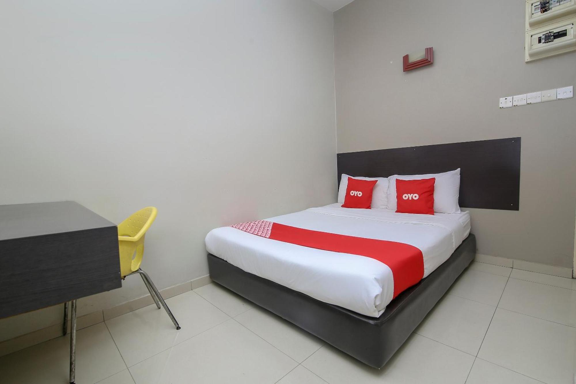 Nice Stay Three Six Five Services Kuching Bagian luar foto