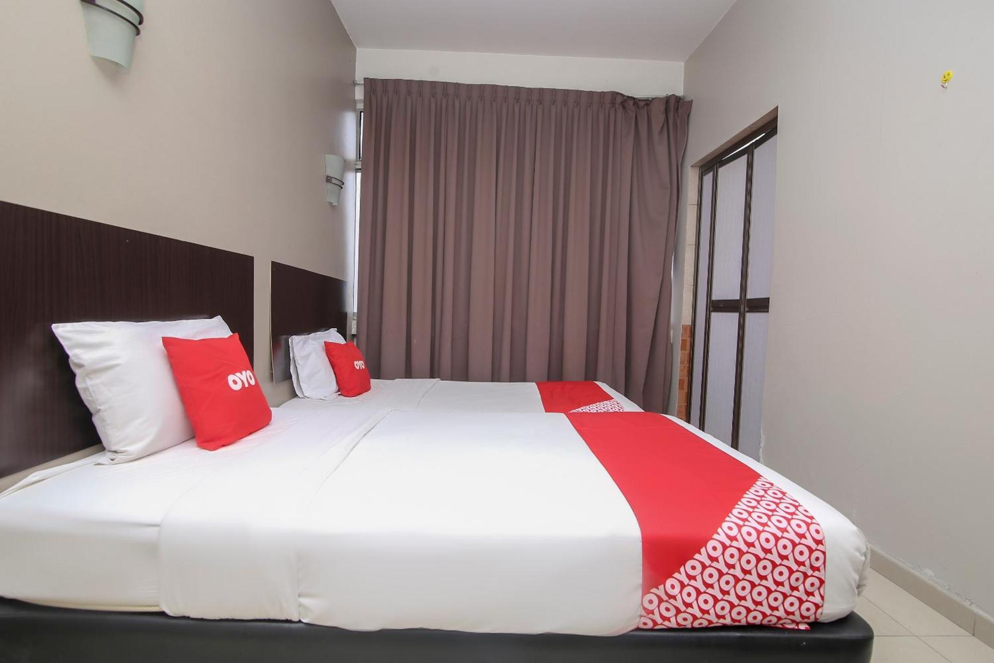 Nice Stay Three Six Five Services Kuching Bagian luar foto