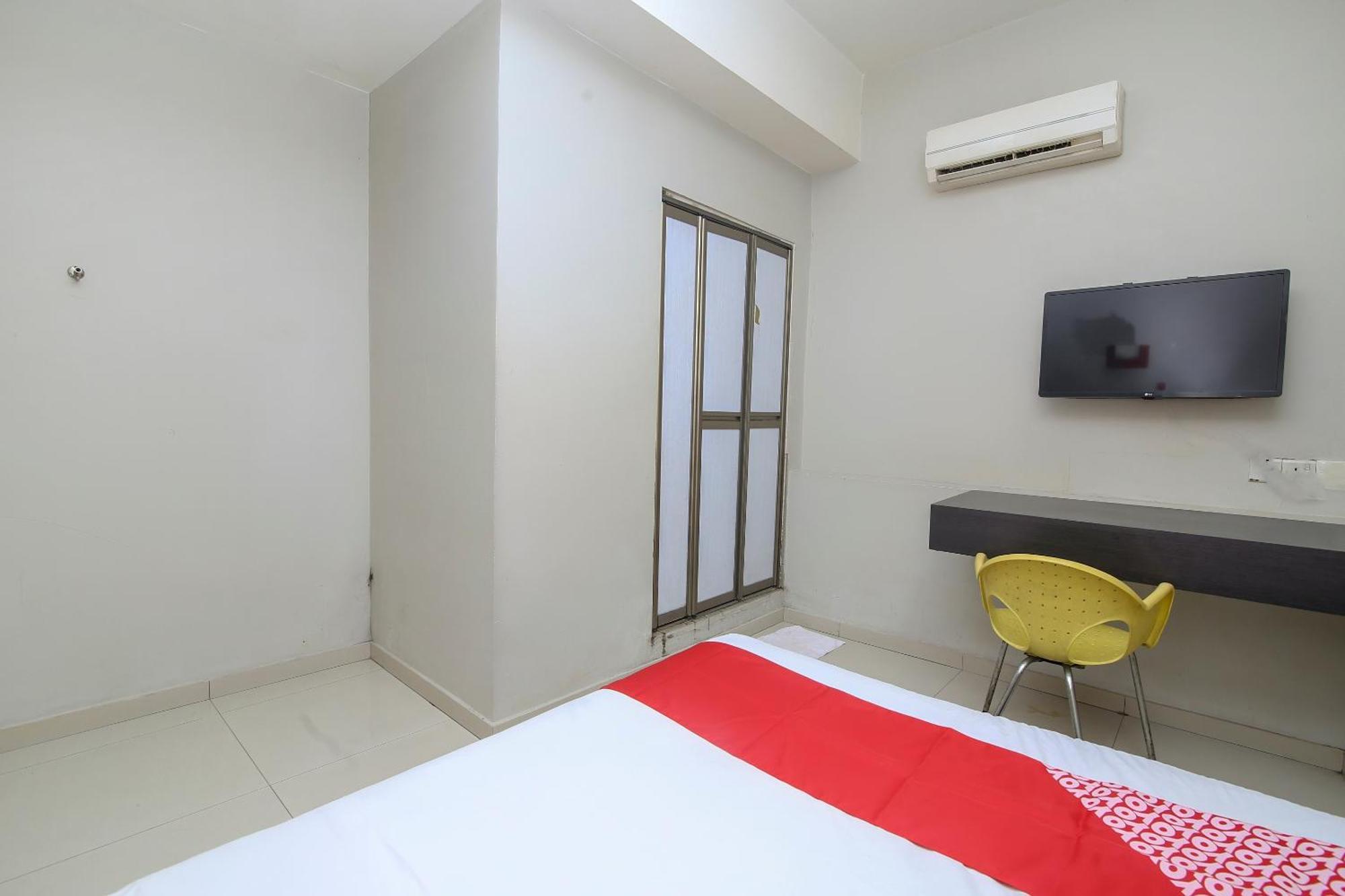 Nice Stay Three Six Five Services Kuching Bagian luar foto