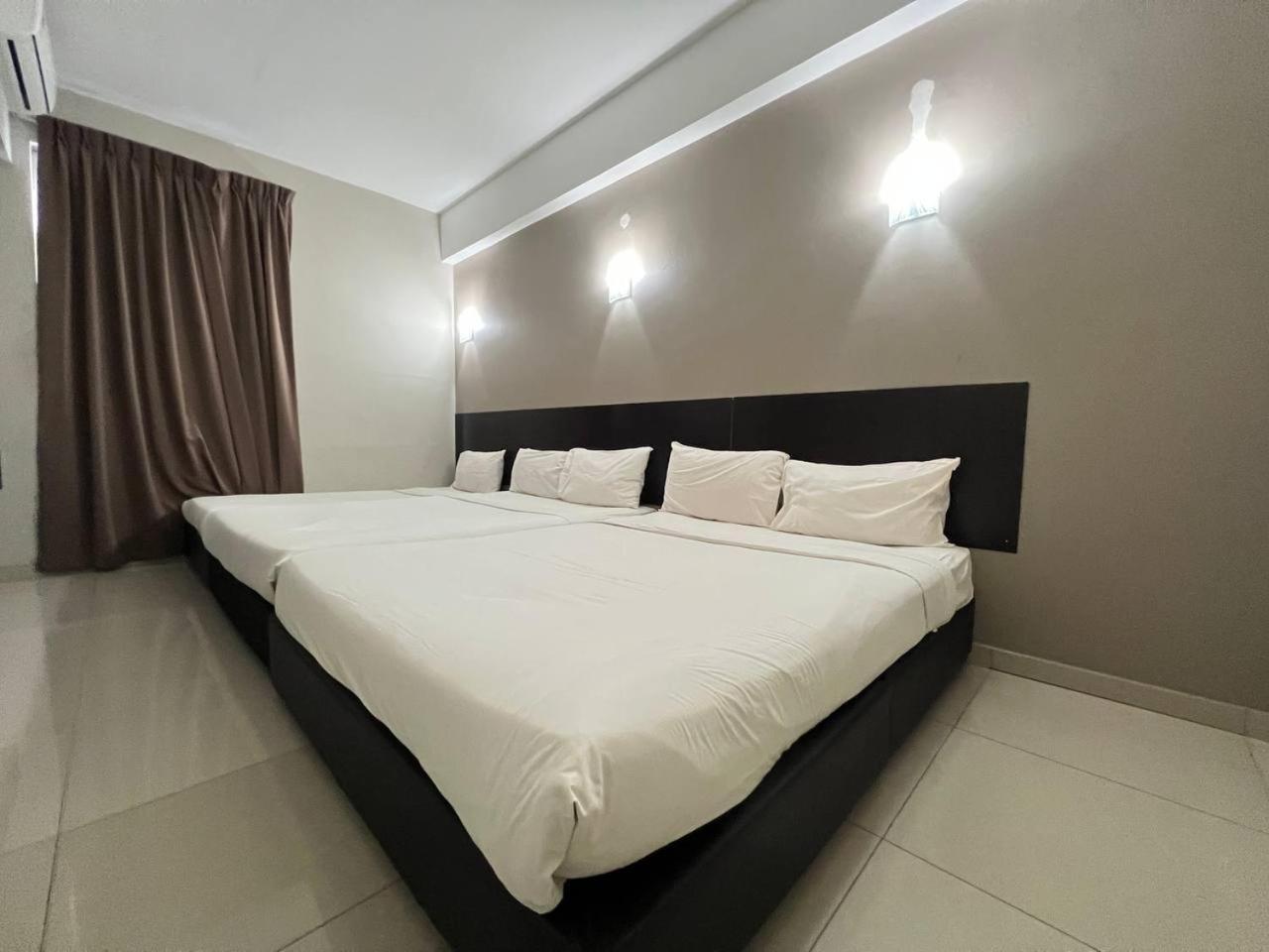 Nice Stay Three Six Five Services Kuching Bagian luar foto