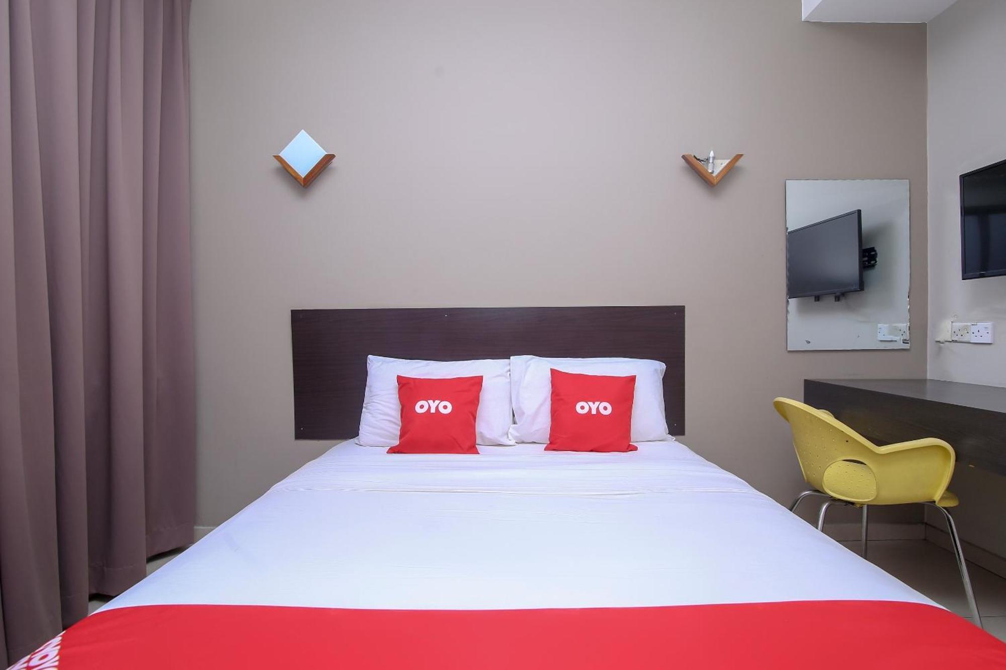 Nice Stay Three Six Five Services Kuching Bagian luar foto