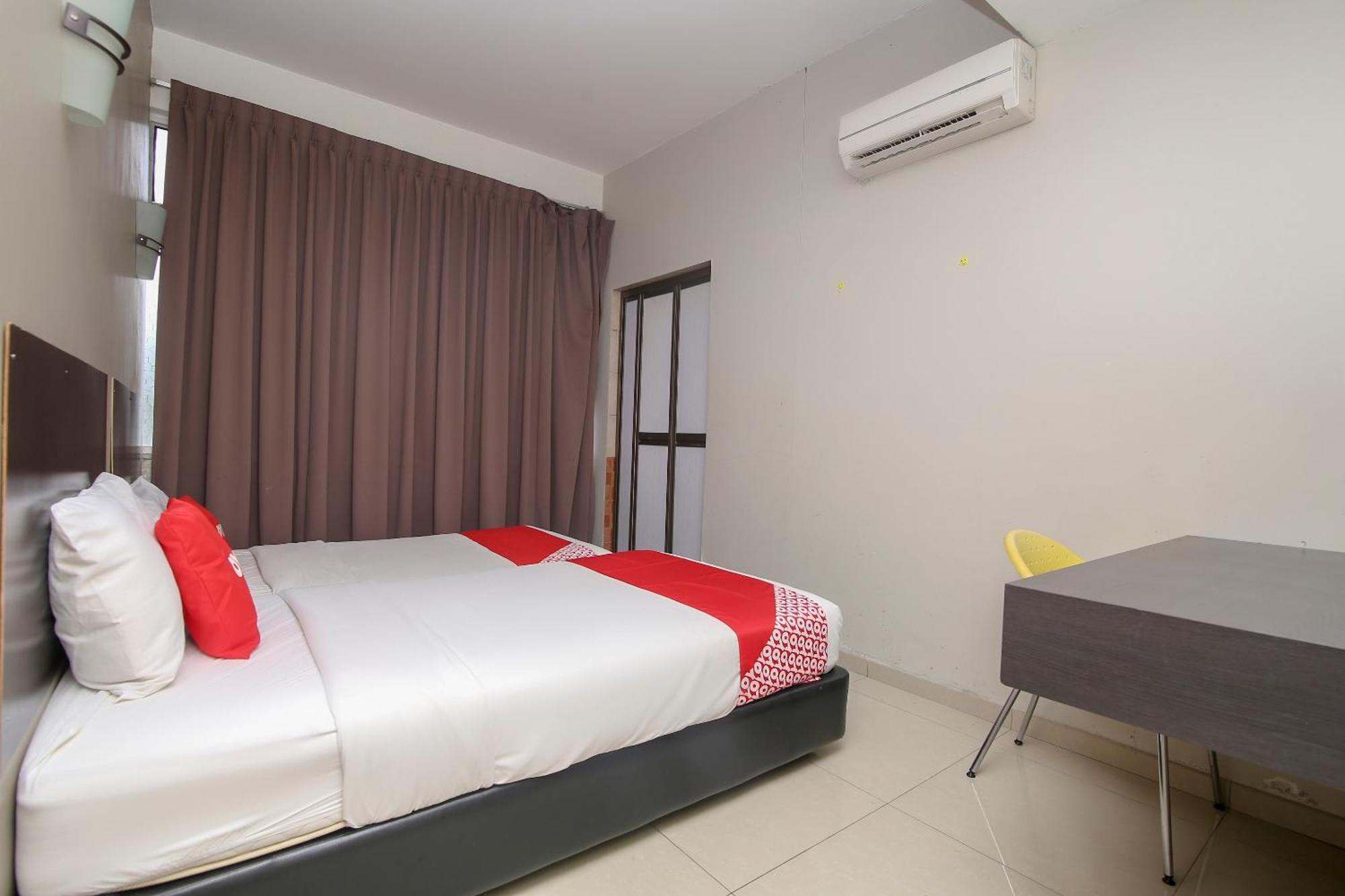 Nice Stay Three Six Five Services Kuching Bagian luar foto