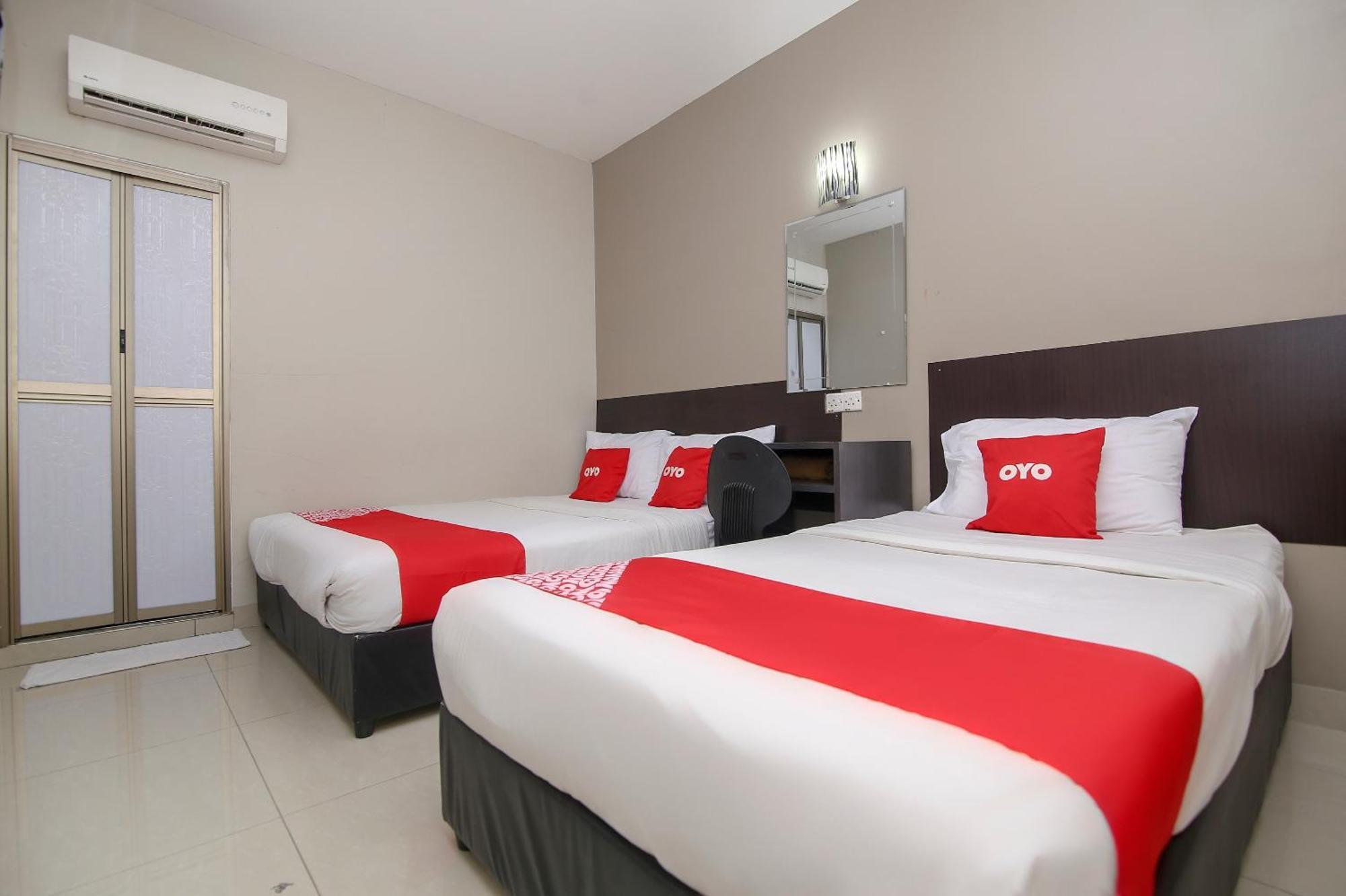 Nice Stay Three Six Five Services Kuching Bagian luar foto