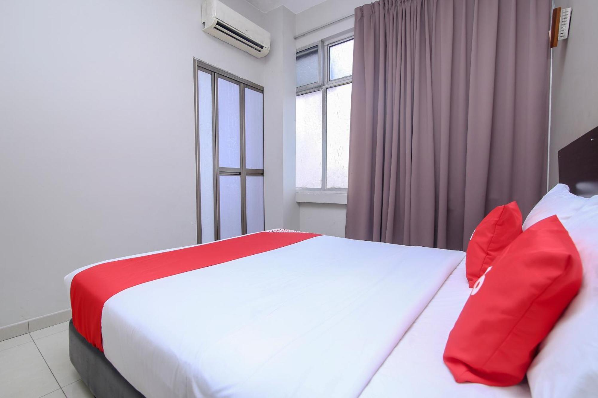 Nice Stay Three Six Five Services Kuching Bagian luar foto
